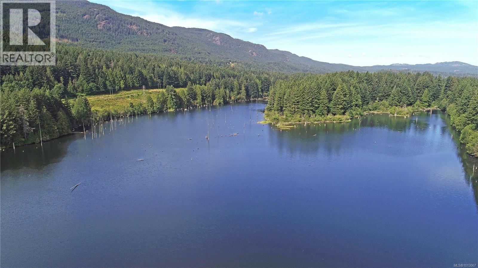 Photo 4 of 51 2133 Henderson Lake Way, Nanaimo BC