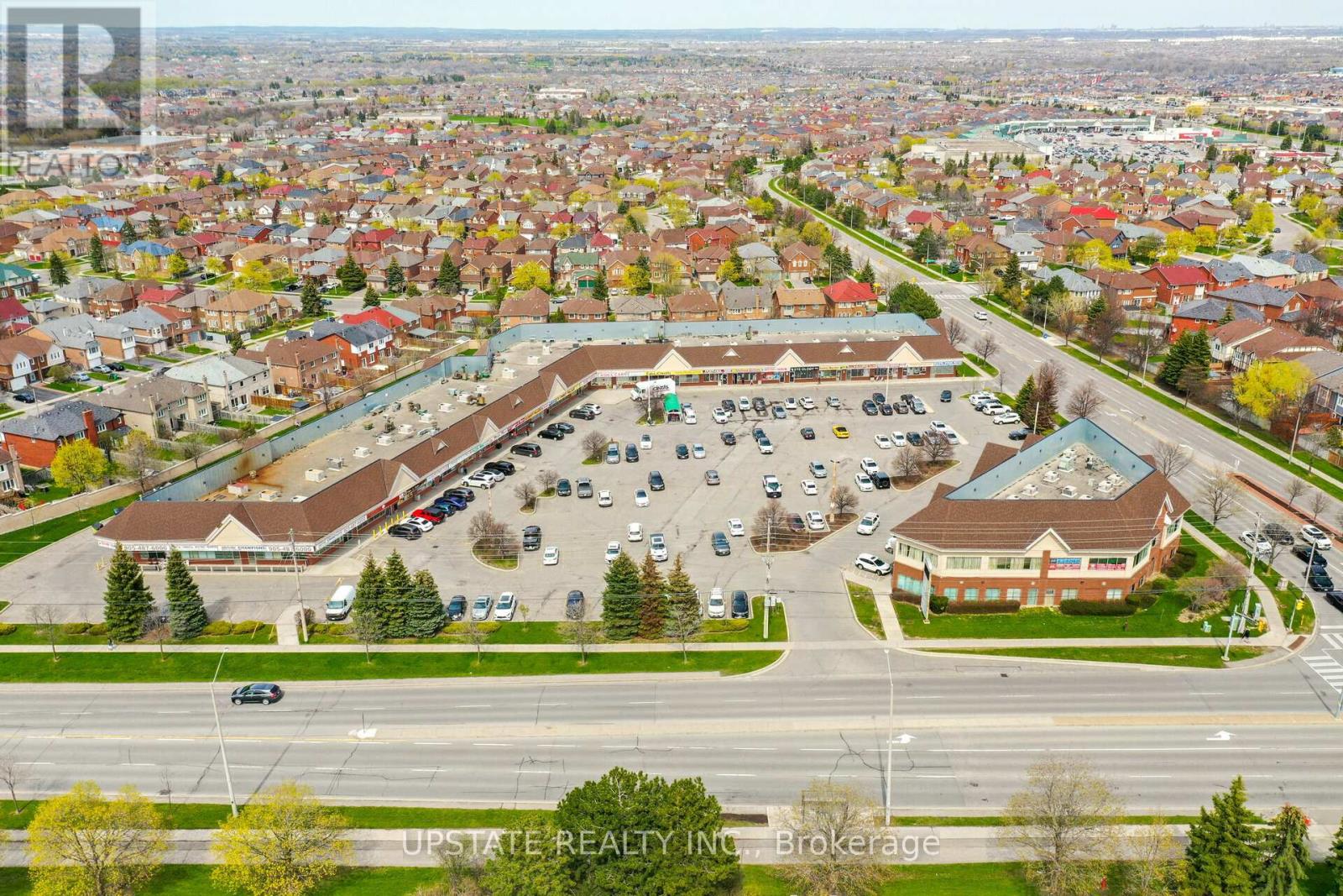 Photo 29 of 99 Prairie Rose Circle, Brampton ON