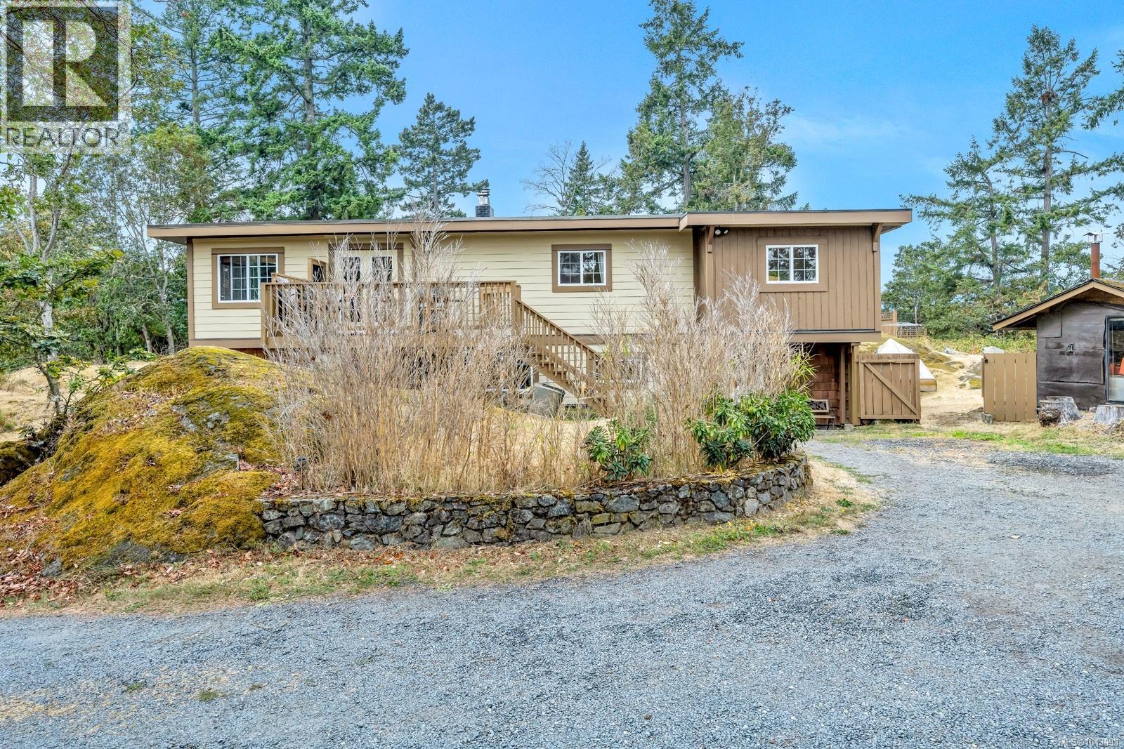 Photo 43 of 2586 Rainville Rd, Langford BC