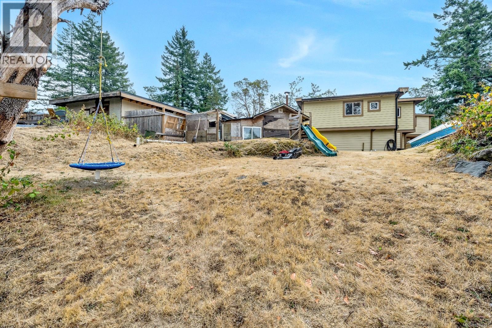 Photo 42 of 2586 Rainville Rd, Langford BC