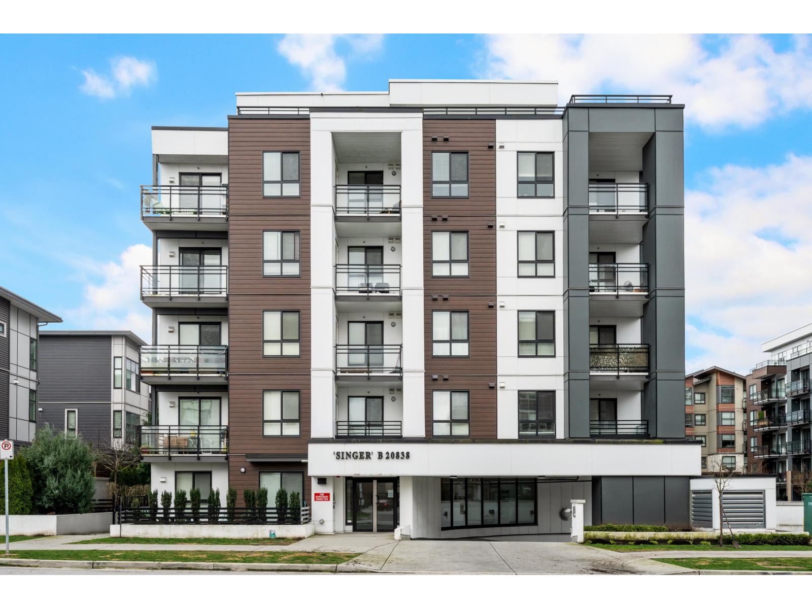 Photo 1 of B 308 20838 78 B Avenue, Langley BC