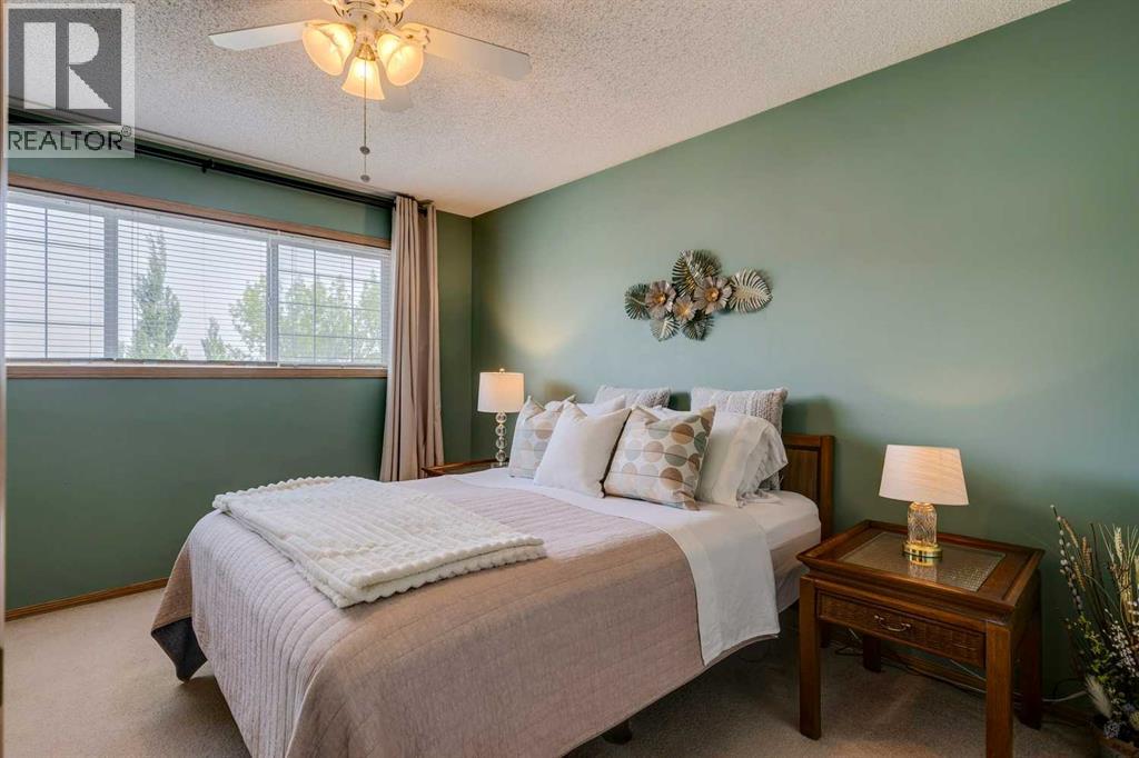 Photo 22 of 139 Country Hills Villas Nw, Calgary AB