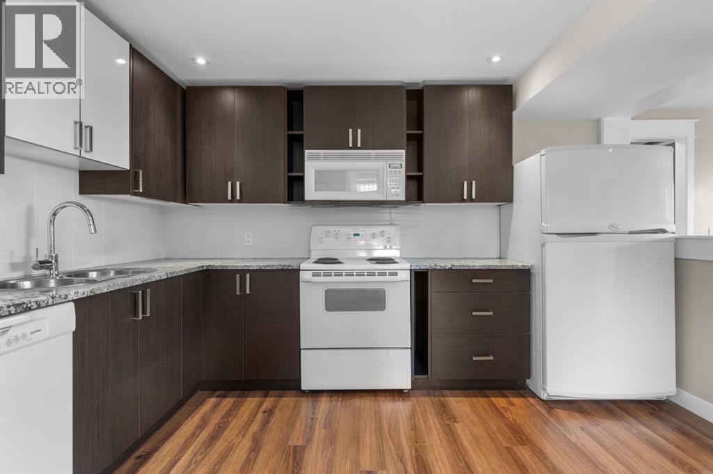 Photo 31 of 272 Deercliff Road Se, Calgary AB