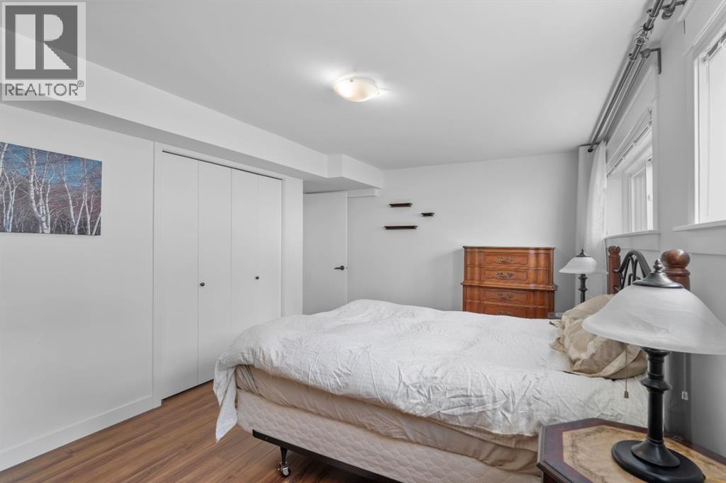 Photo 34 of 272 Deercliff Road Se, Calgary AB