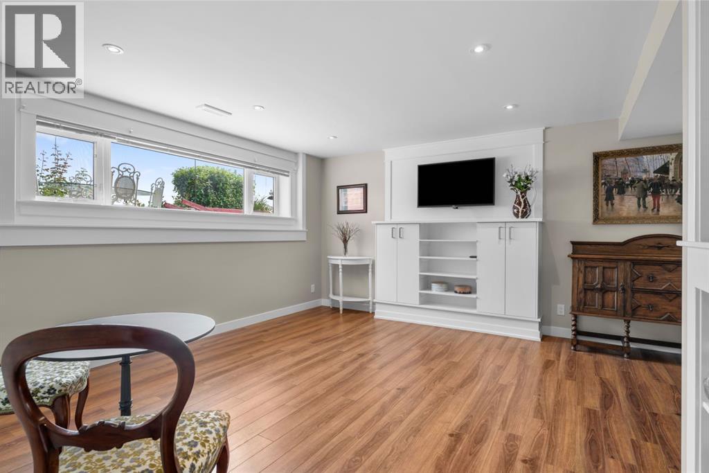 Photo 29 of 272 Deercliff Road Se, Calgary AB