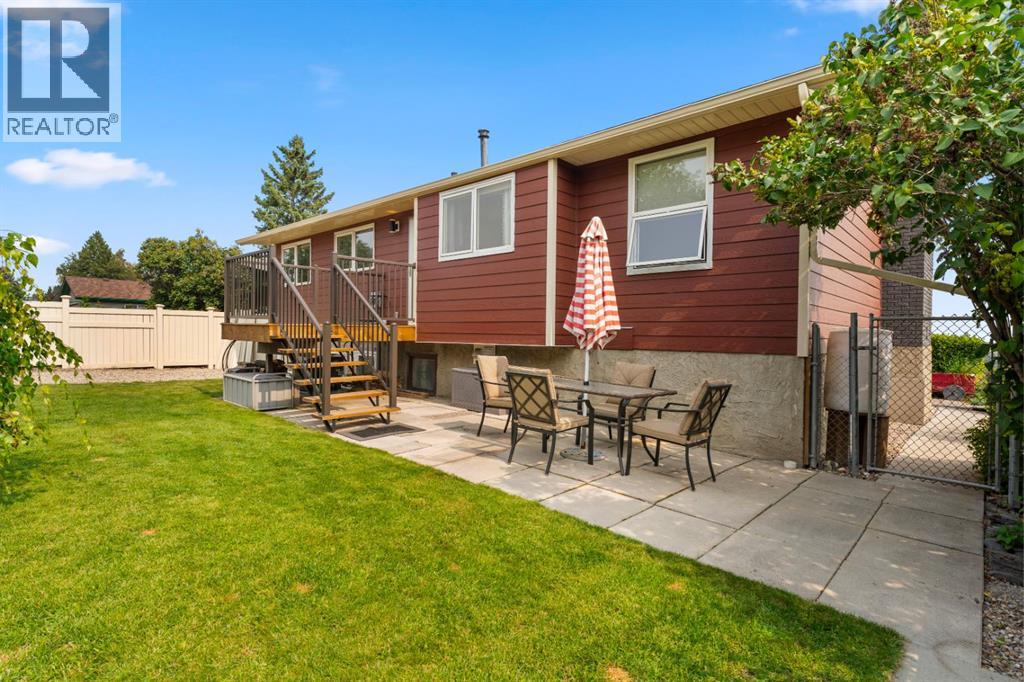 Photo 38 of 272 Deercliff Road Se, Calgary AB