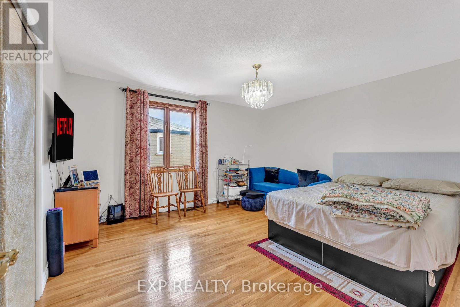 Photo 18 of 2 Glencrest Avenue, Hamilton ON