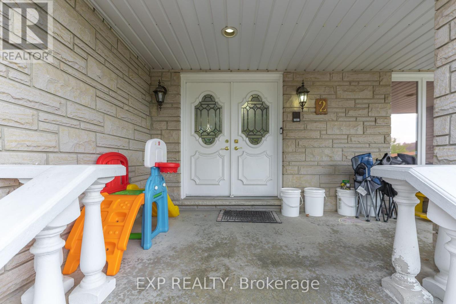 Photo 2 of 2 Glencrest Avenue, Hamilton ON