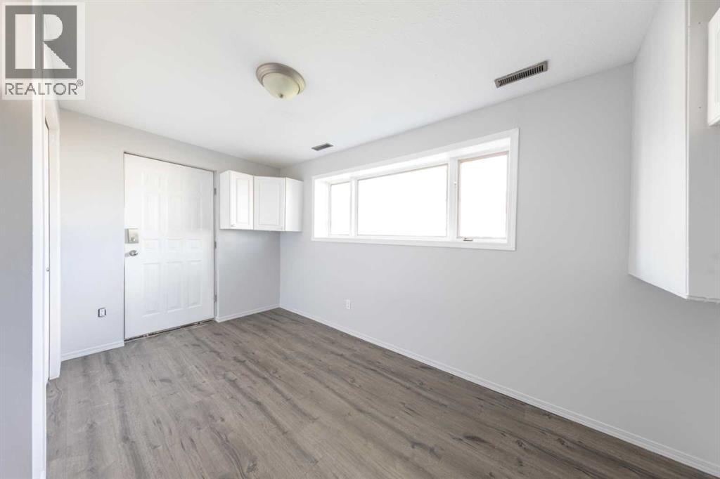 Photo 25 of 5305 26 Street Close, Lloydminster AB