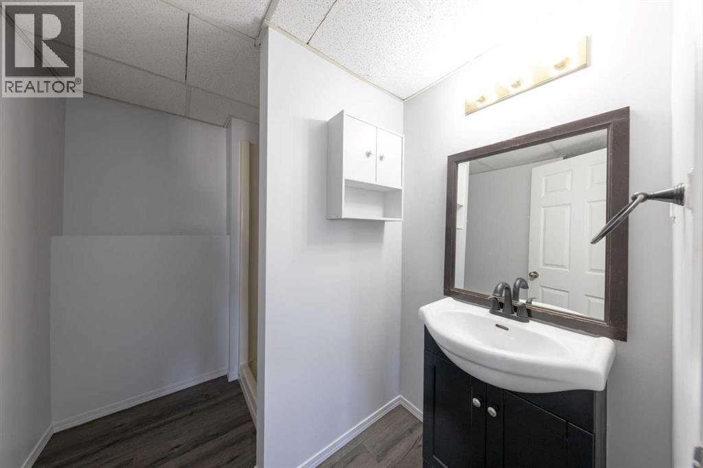 Photo 27 of 5305 26 Street Close, Lloydminster AB