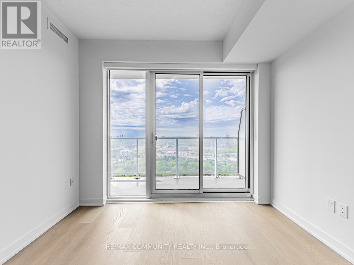 Photo 14 of 3001 50 Oneill Road E, Toronto ON