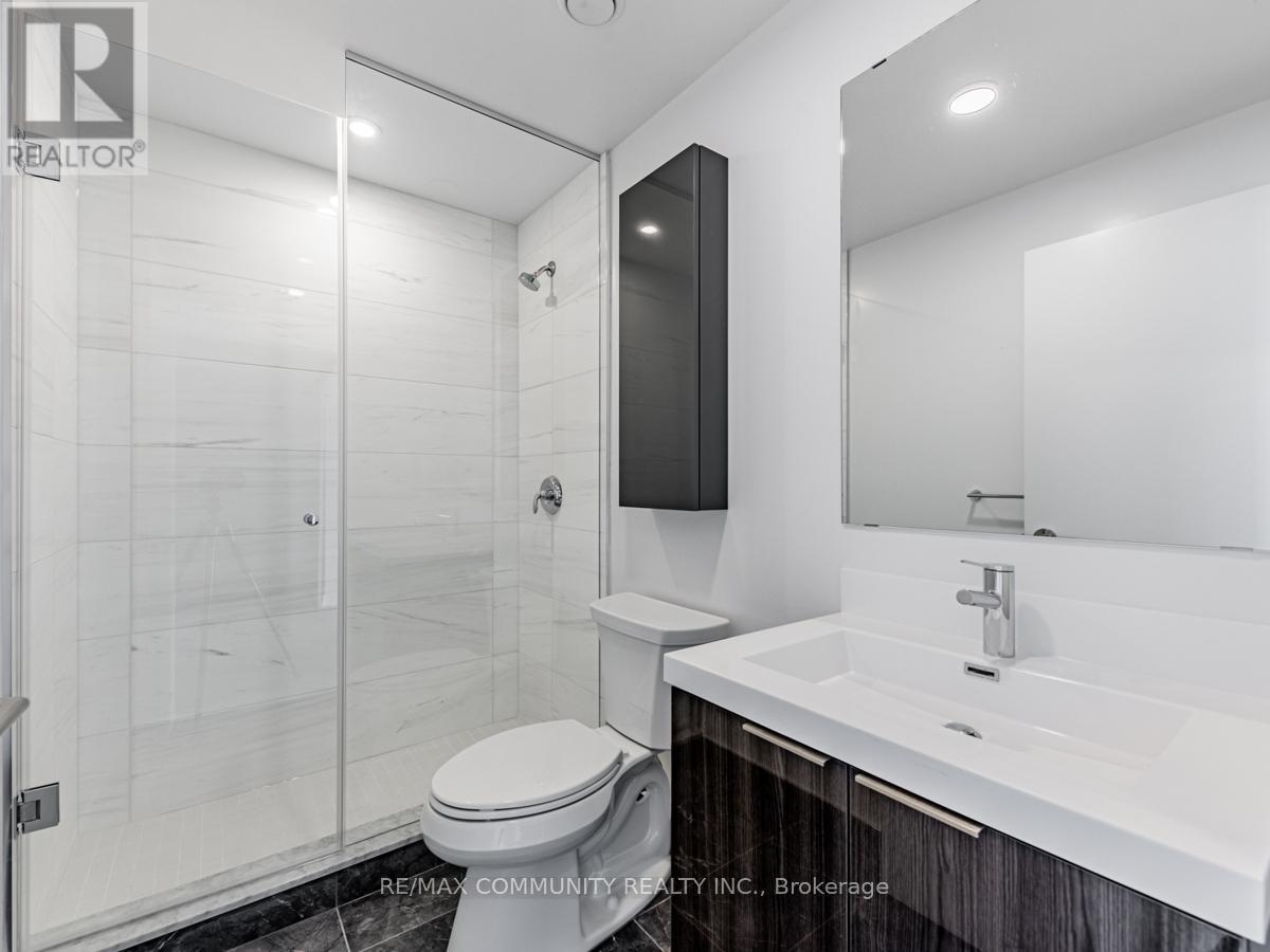 Photo 20 of 3001 50 Oneill Road E, Toronto ON
