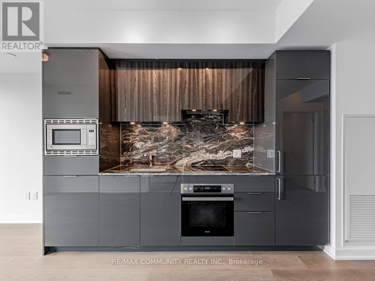 Photo 9 of 3001 50 Oneill Road E, Toronto ON