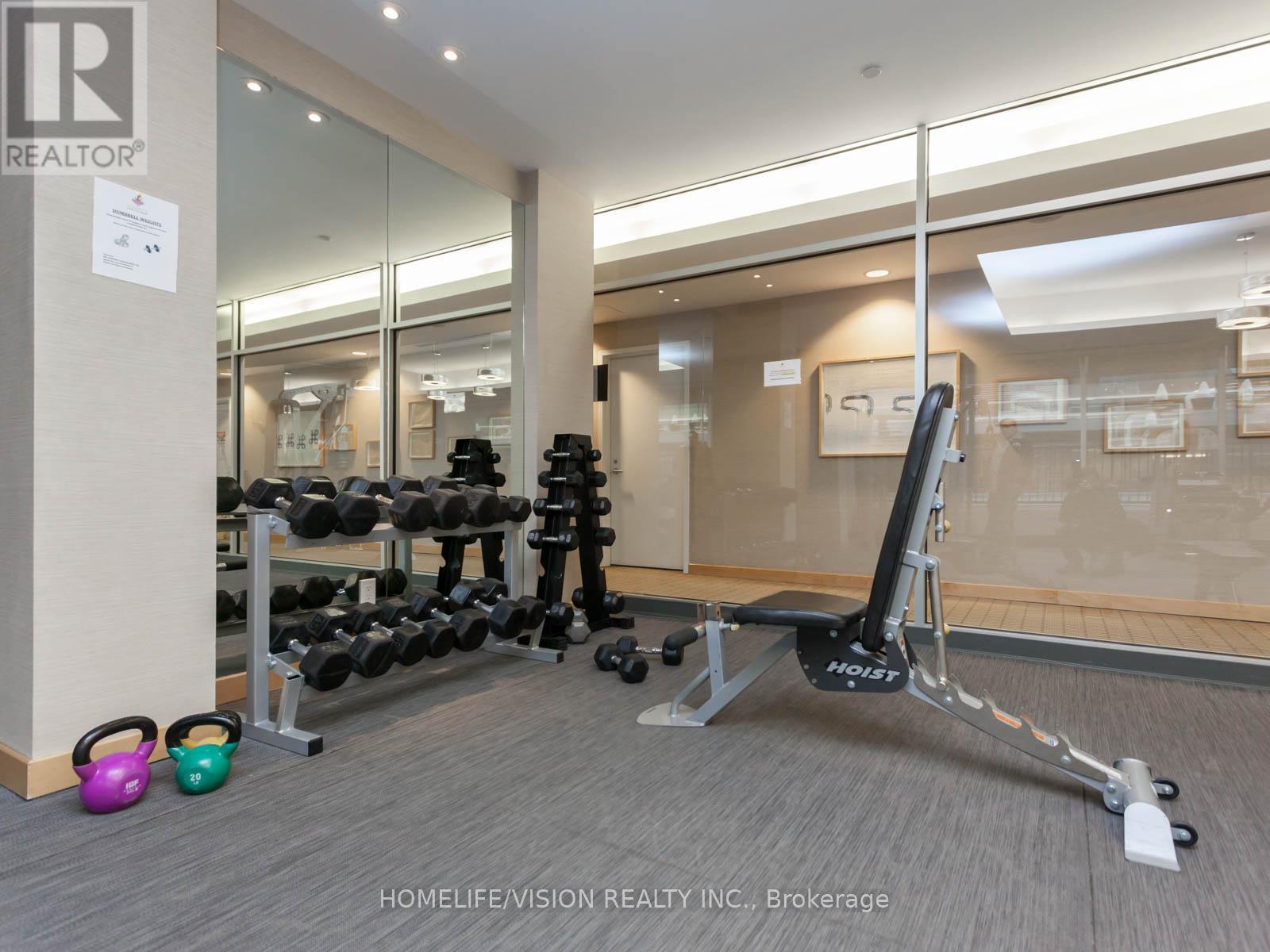 Photo 23 of 3909 55 Bremner Boulevard E, Toronto ON