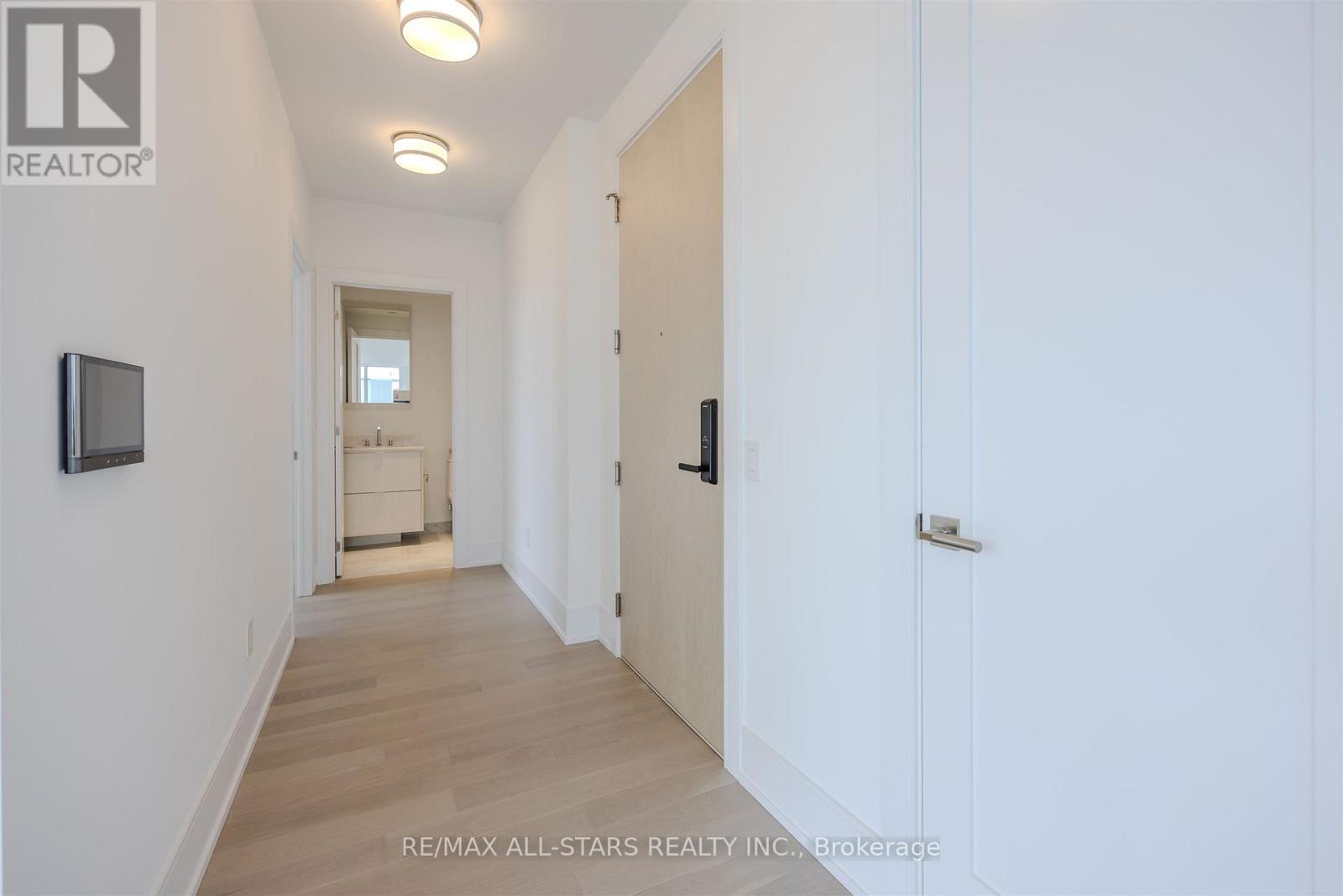 Photo 3 of 1328 155 Merchants Wharf, Toronto ON