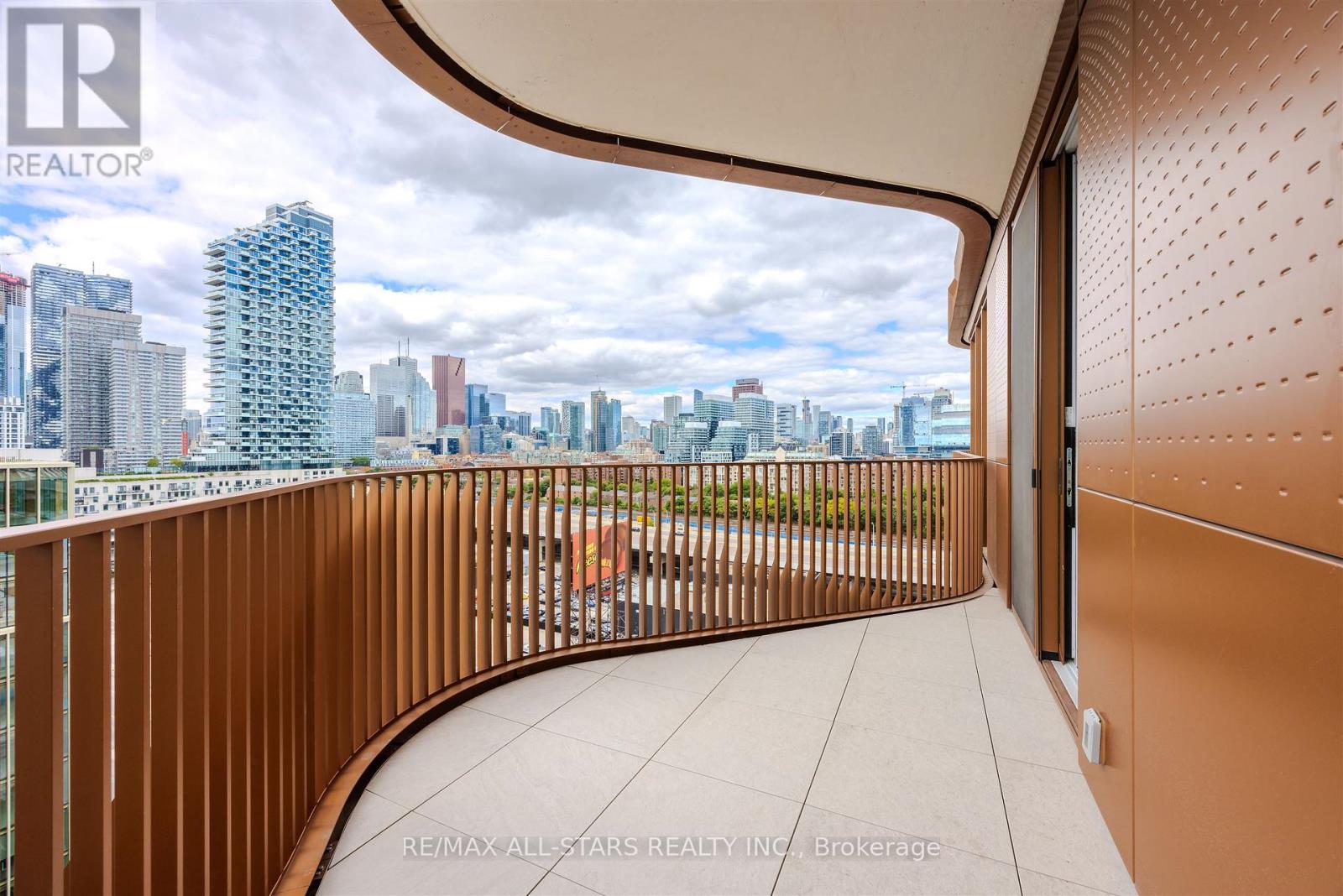 Photo 38 of 1328 155 Merchants Wharf, Toronto ON