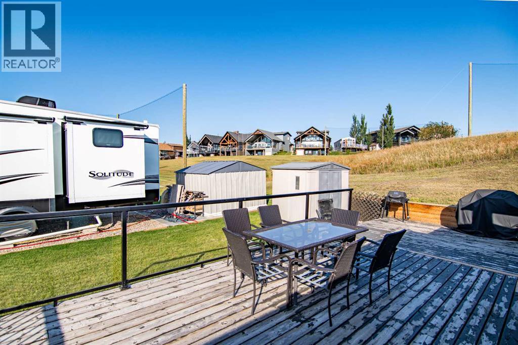25054 South Pine Lake Road, Rural Red Deer County