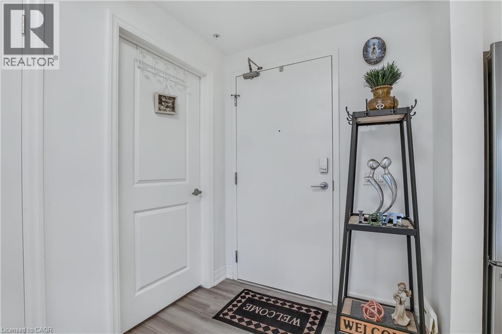 Photo 7 of 39 Sister Varga Terrace Unit 213, Hamilton ON