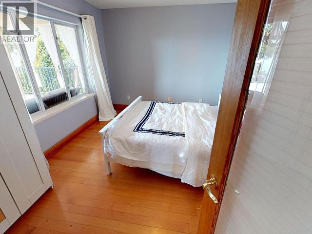 4557 WILLINGDON AVE, Powell River