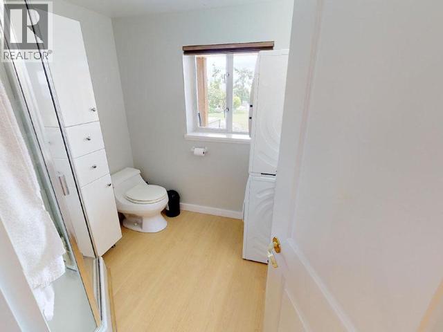 4557 WILLINGDON AVE, Powell River