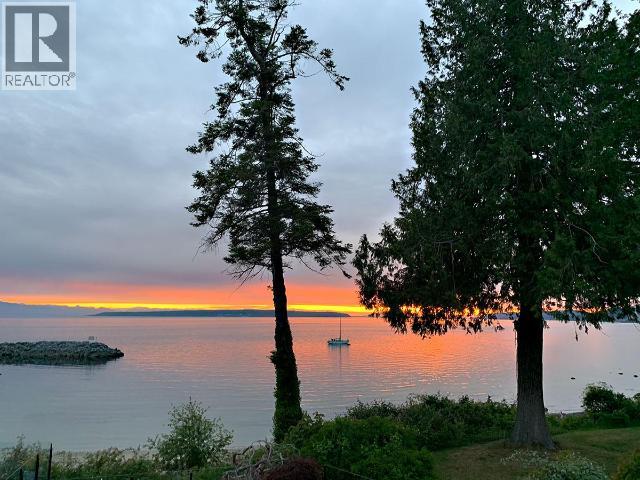4557 WILLINGDON AVE, Powell River