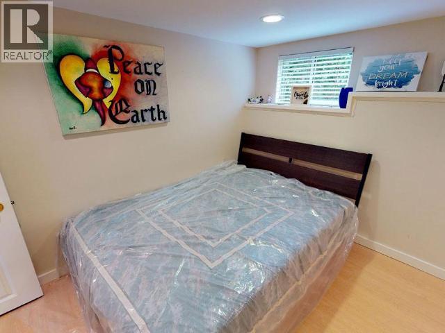 4557 WILLINGDON AVE, Powell River