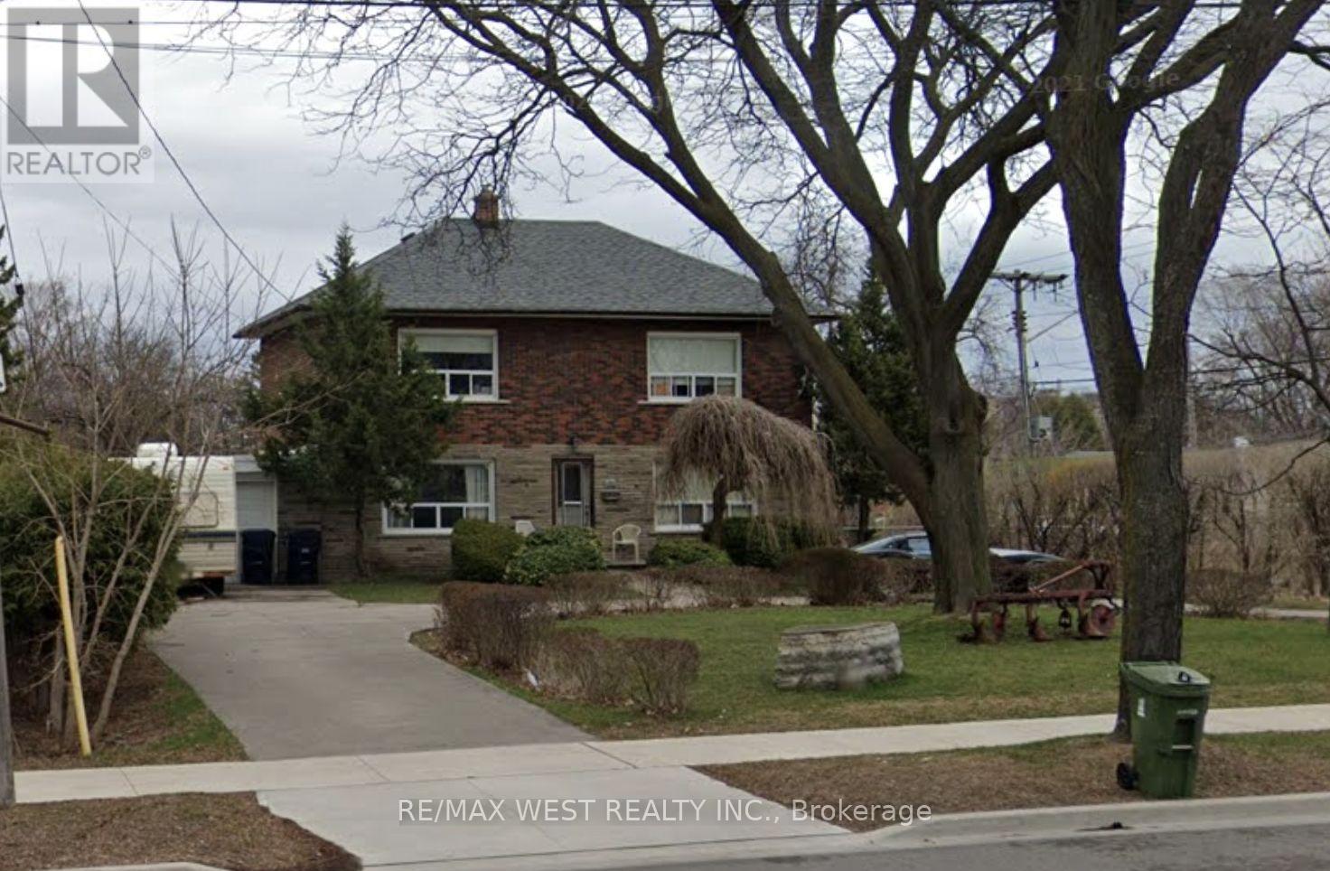 Photo 1 of 201 Bellamy Road N, Toronto ON