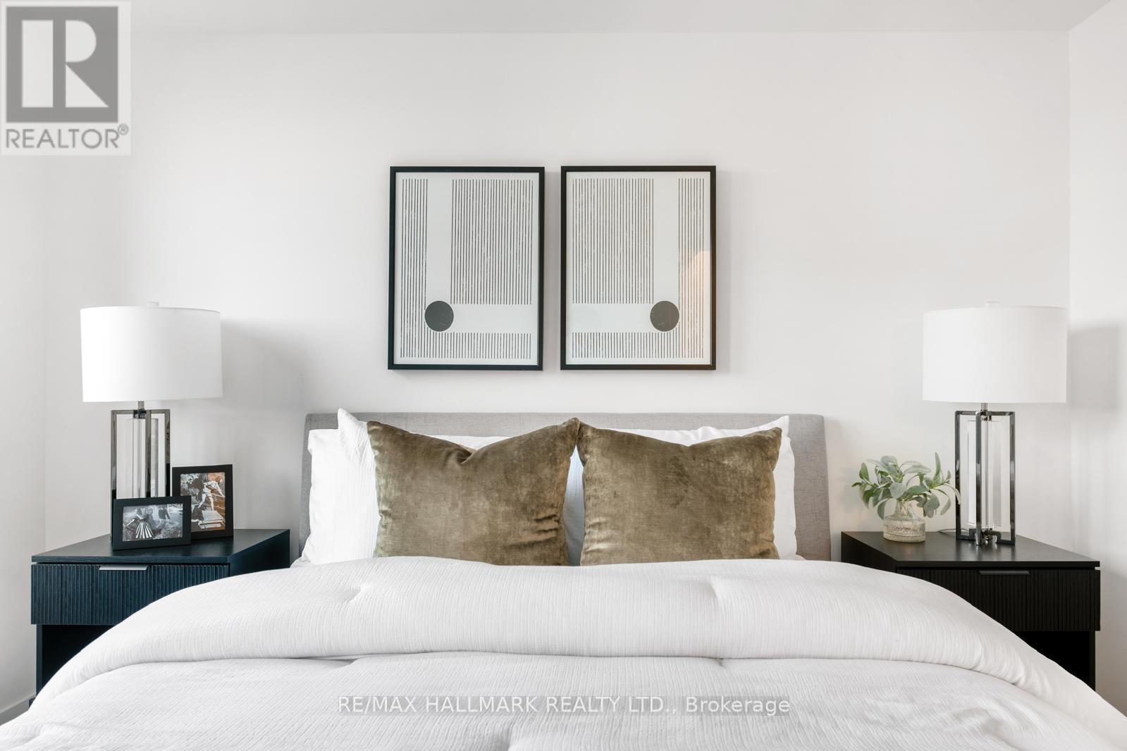 Photo 14 of 8 1455 Oconnor Drive, Toronto ON