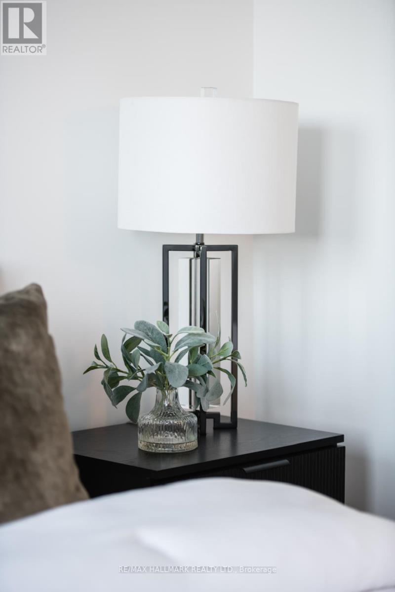 Photo 16 of 10 1455 Oconnor Drive, Toronto ON