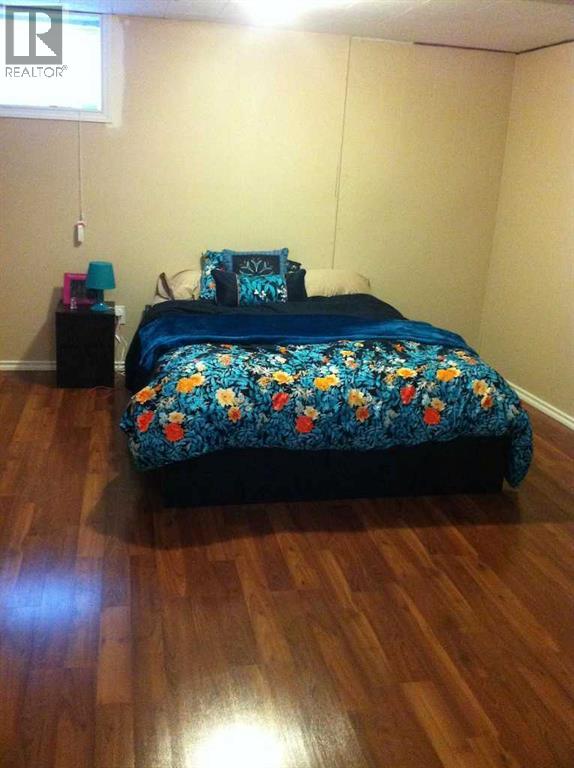Photo 18 of 4315 Charleswood Drive Nw, Calgary AB