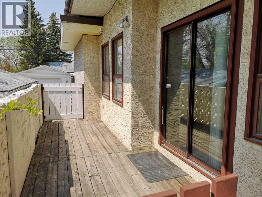 Photo 23 of 4315 Charleswood Drive Nw, Calgary AB