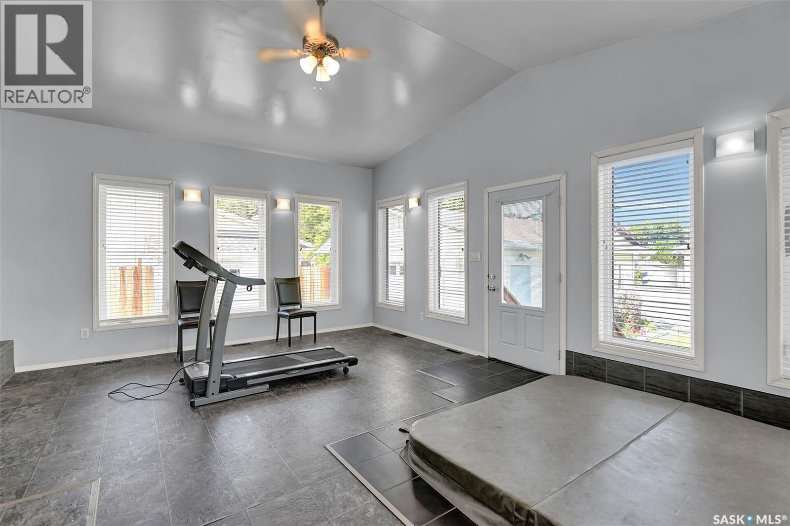 Photo 39 of 130 Laval Drive, Regina SK
