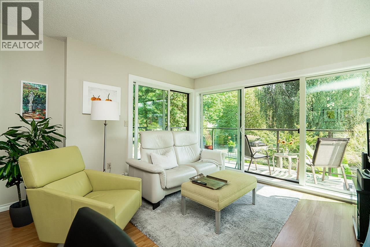 Photo 1 of 406 2366 Wall Street, Vancouver BC