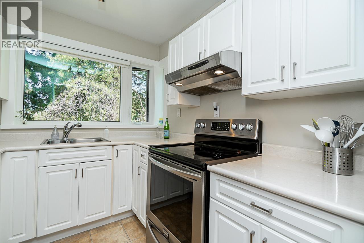 Photo 12 of 406 2366 Wall Street, Vancouver BC