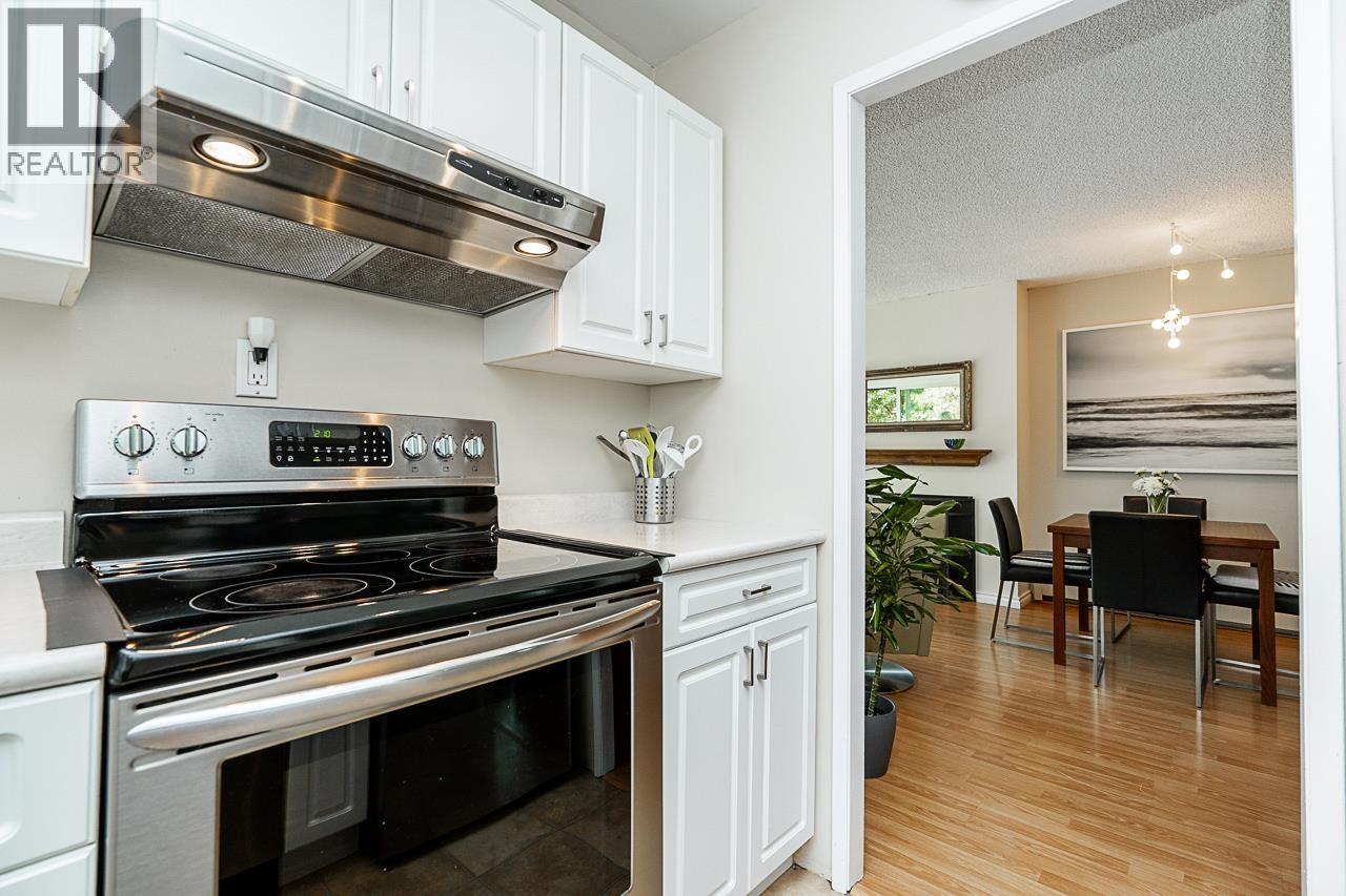 Photo 17 of 406 2366 Wall Street, Vancouver BC