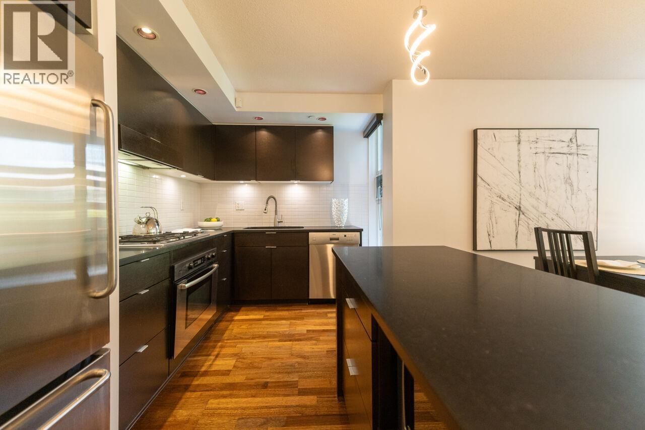 Photo 6 of 501 1055 Homer Street, Vancouver BC