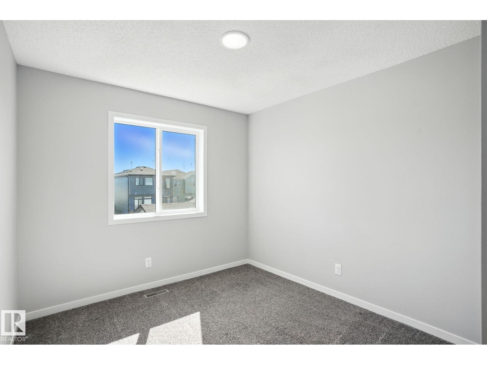 Photo 24 of 1931 160 St Sw, Edmonton AB