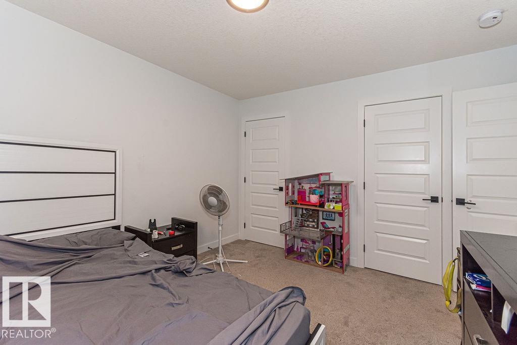 Photo 38 of 9740 152 St Nw, Edmonton AB