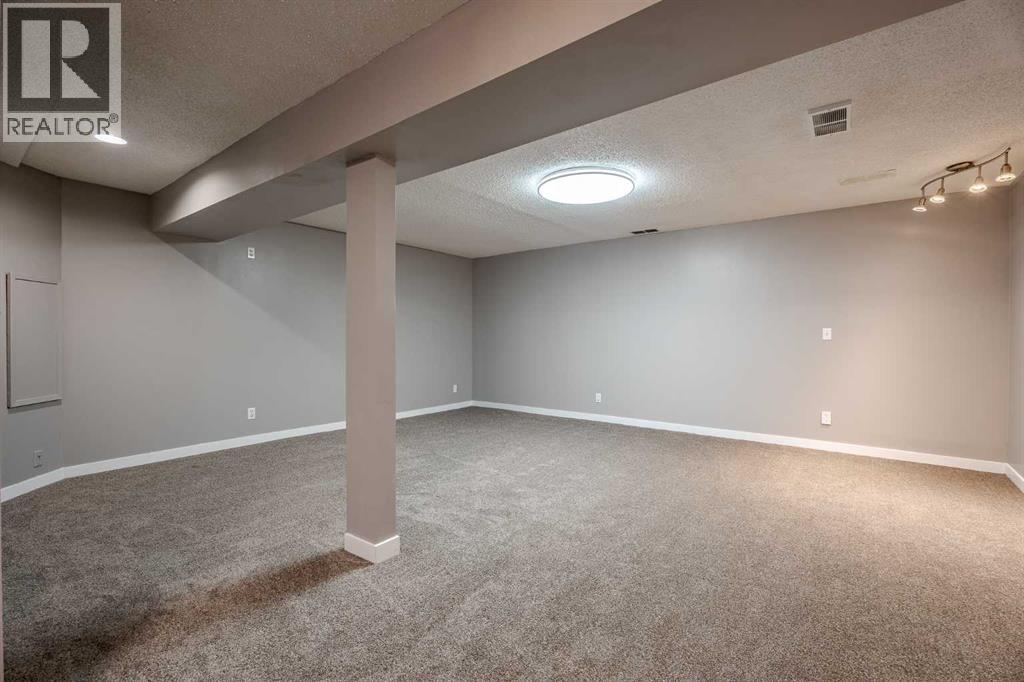 Photo 27 of 224 Jensen Drive Ne, Airdrie AB