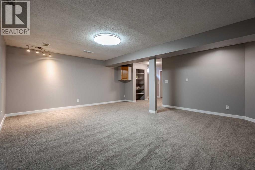 Photo 28 of 224 Jensen Drive Ne, Airdrie AB