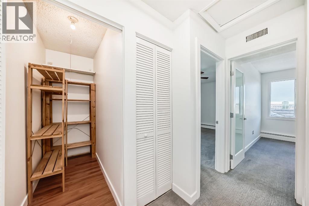 Photo 20 of 41 2414 14 A Street Sw, Calgary AB