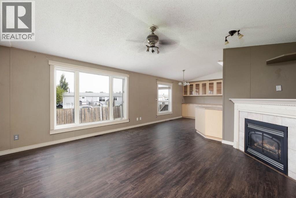 313 Harpe Way, Fort McMurray