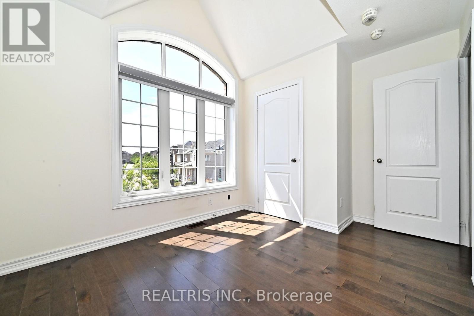 Photo 25 of 35 Gordon Landon Drive, Markham ON