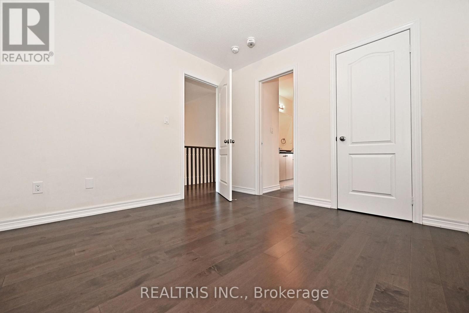 Photo 29 of 35 Gordon Landon Drive, Markham ON