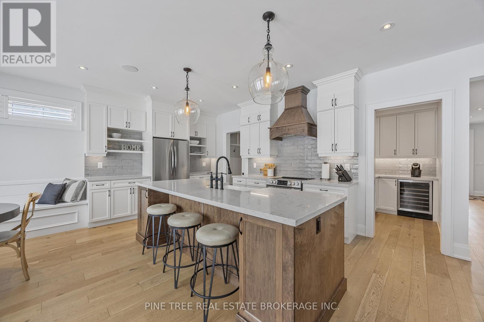 Photo 11 of 6 Colborne Street, Oromedonte ON