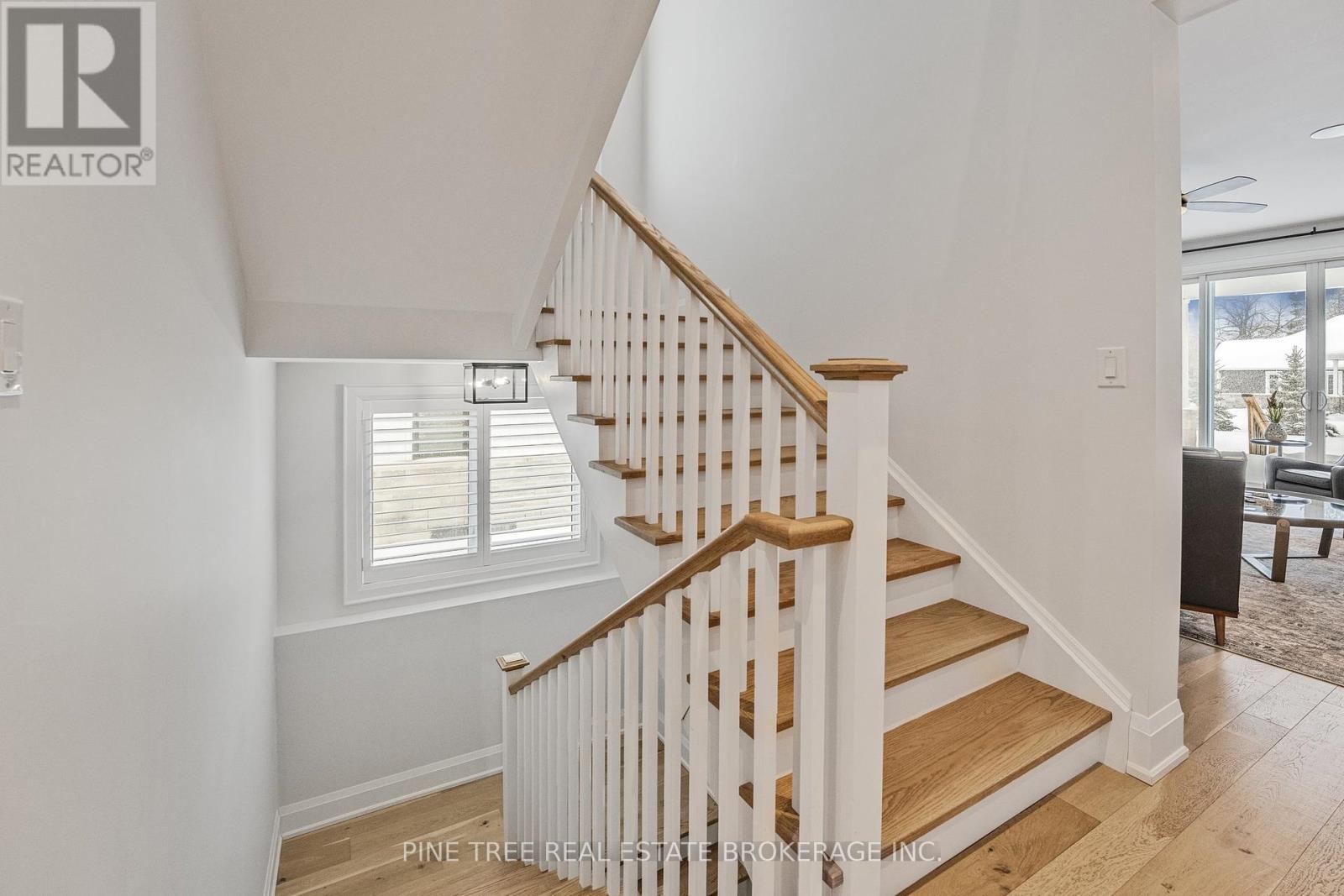 Photo 44 of 6 Colborne Street, Oromedonte ON