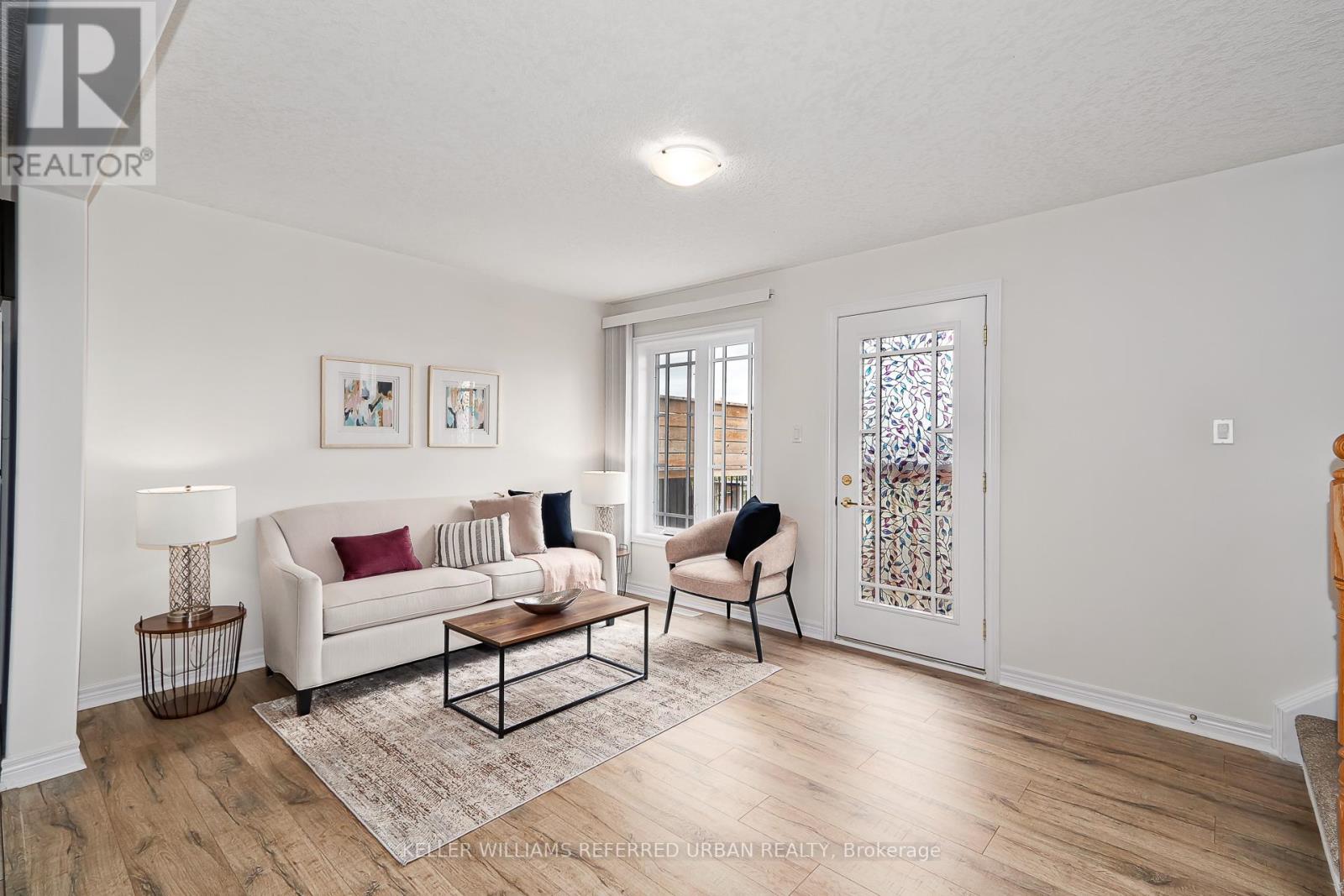 Photo 8 of 14 Foley Crescent, Collingwood ON