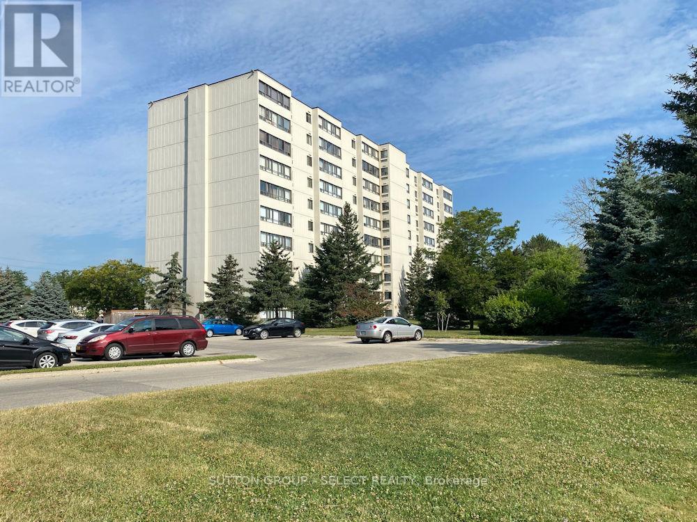 Photo 2 of 111 1600 Adelaide Street N, London North ON