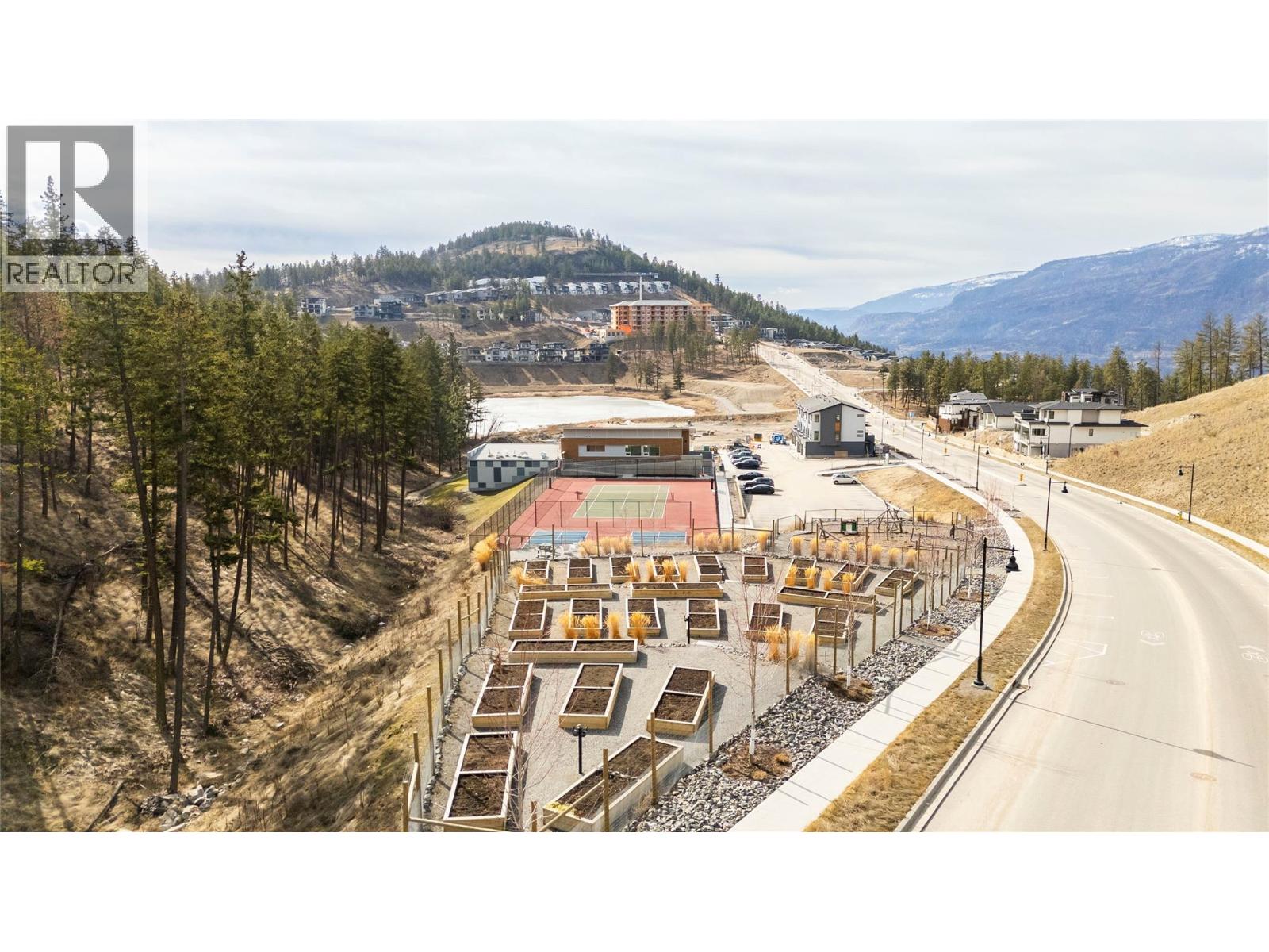  3165 Hilltown Drive, Kelowna