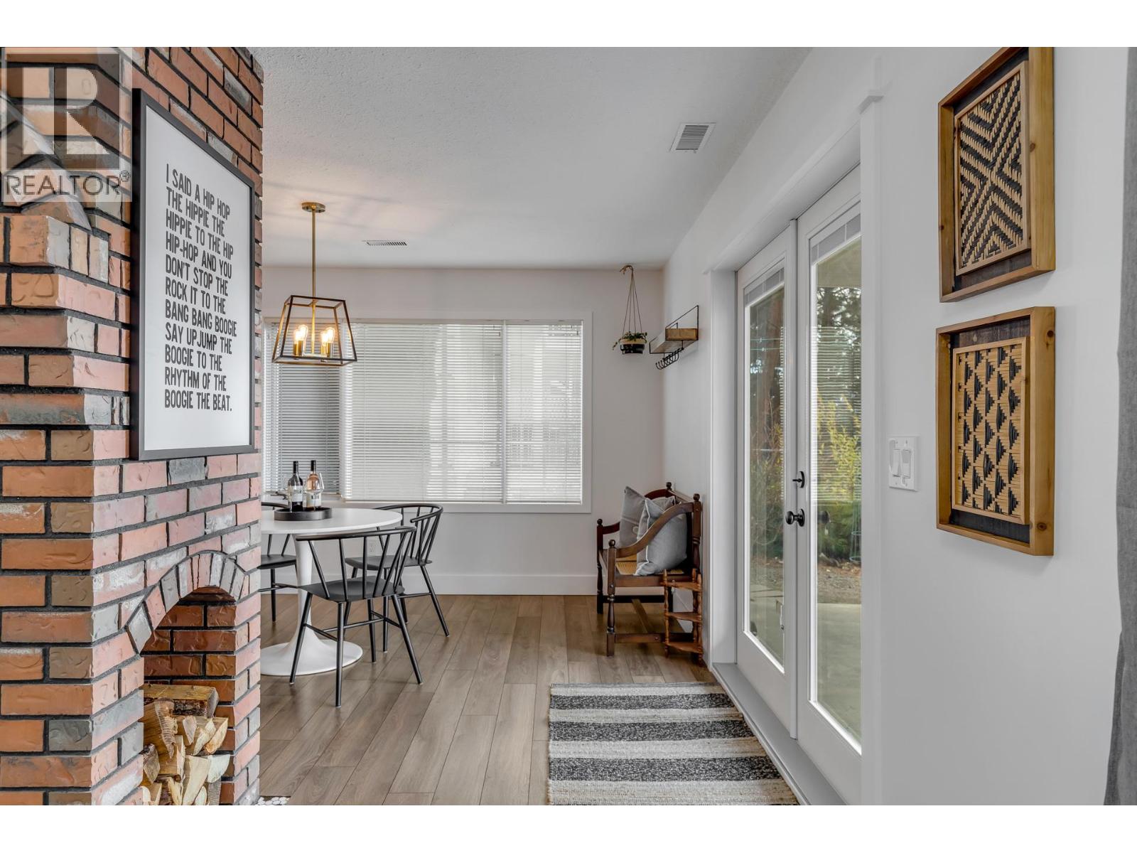  4215 6th Avenue, Peachland